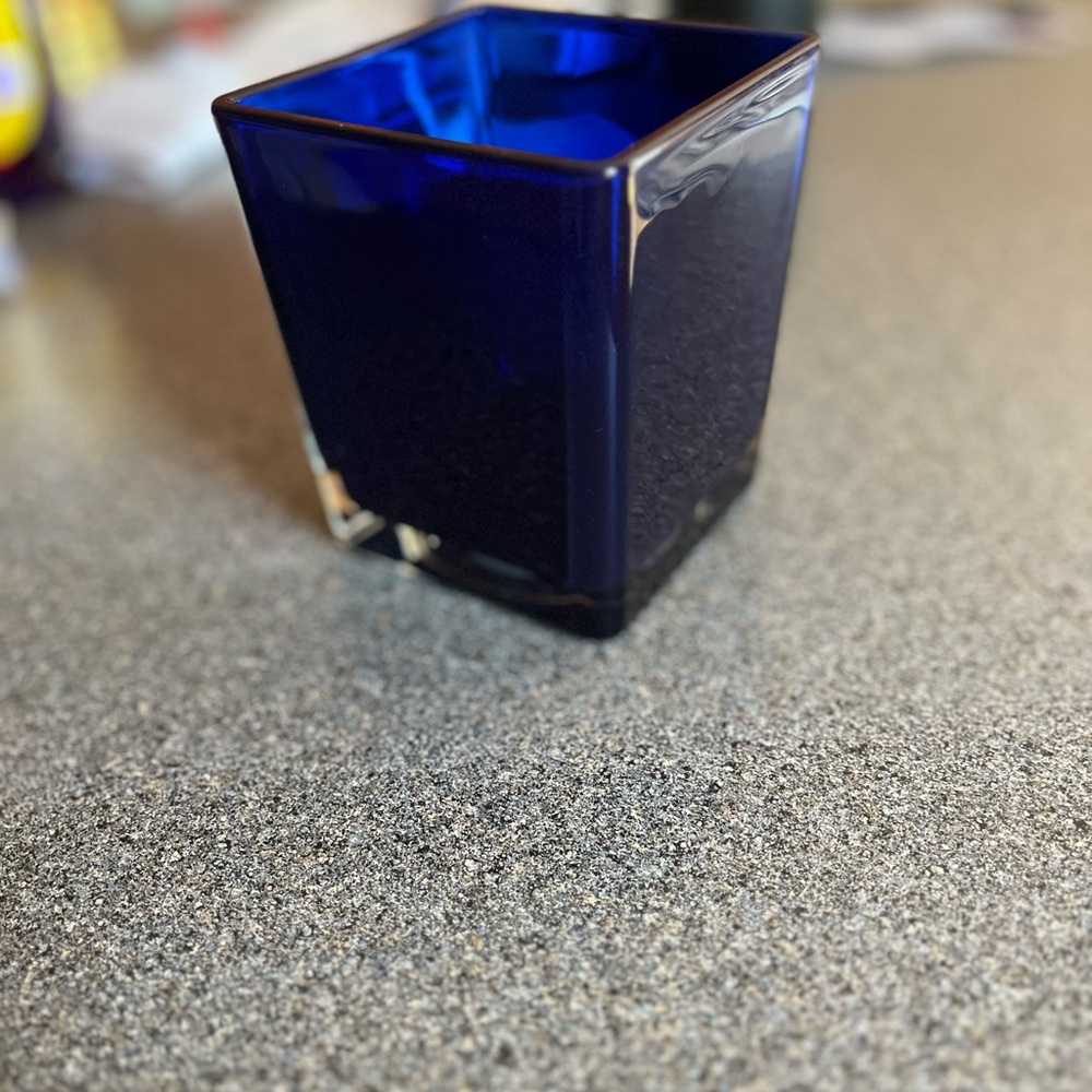Teleflora Square Blue Glass Vase